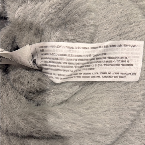 Cozy Gray Zip-Up Sweater - Picture 7 of 7